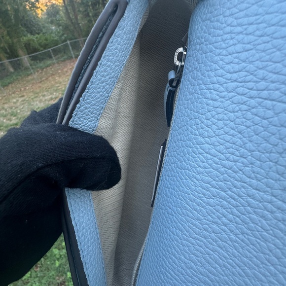 Tory Burch NWT Convertible Crossbody Pebble Leather Britten in Blue Mist R$458 - Picture 10 of 12